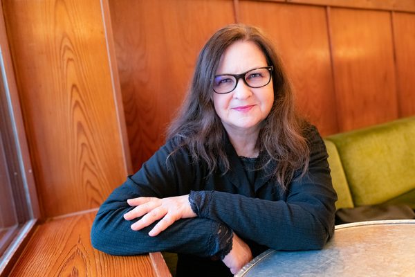 Portrait von Bettina Balàka